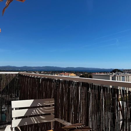 Vacances Arbanaises - Appartements Giens Єр Екстер'єр фото