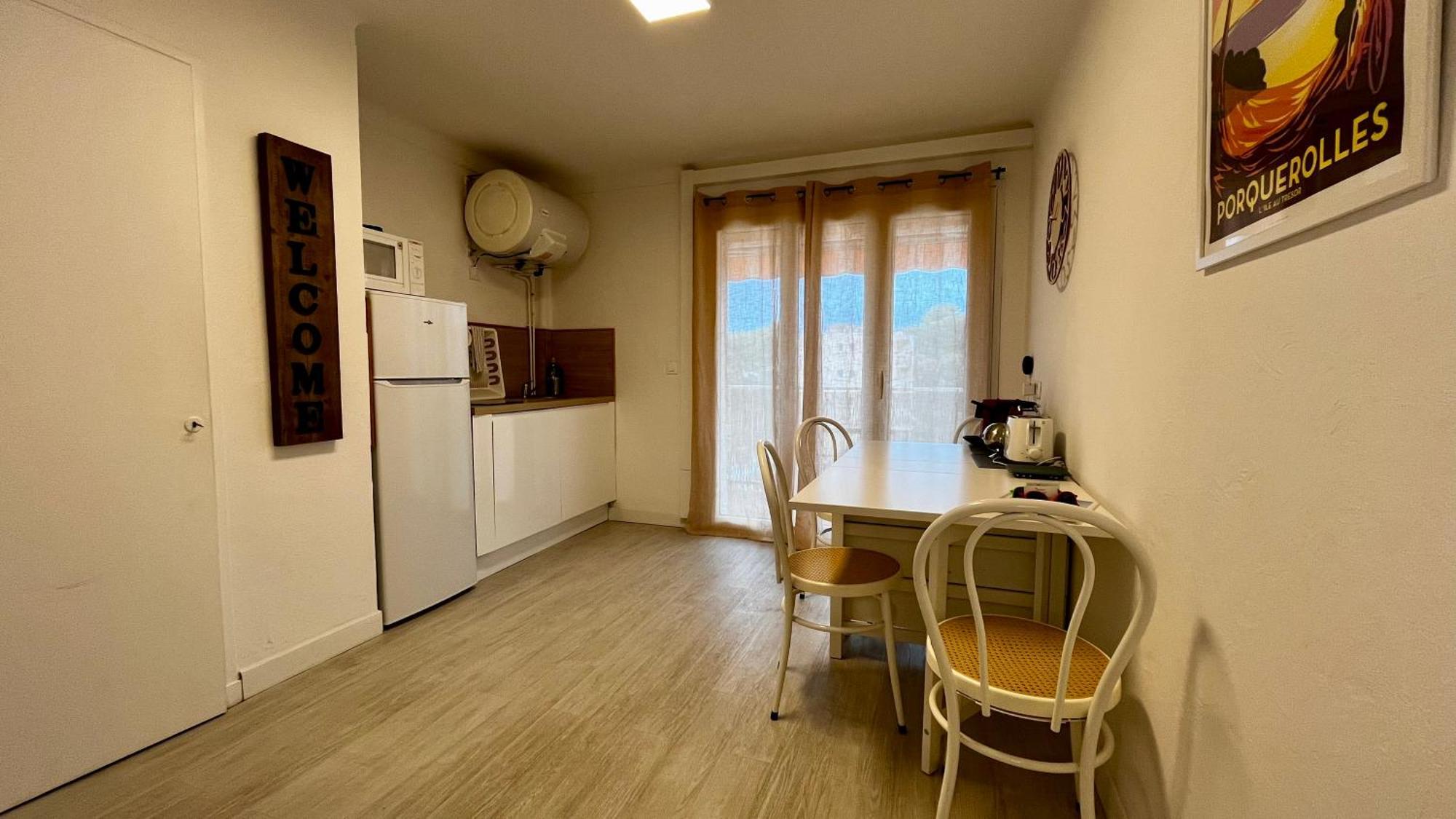 Vacances Arbanaises - Appartements Giens Єр Екстер'єр фото